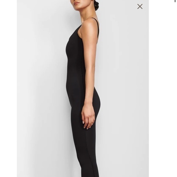 ALL-IN-ONE ONE SHOULDER ONESIE - Picture 2 of 6